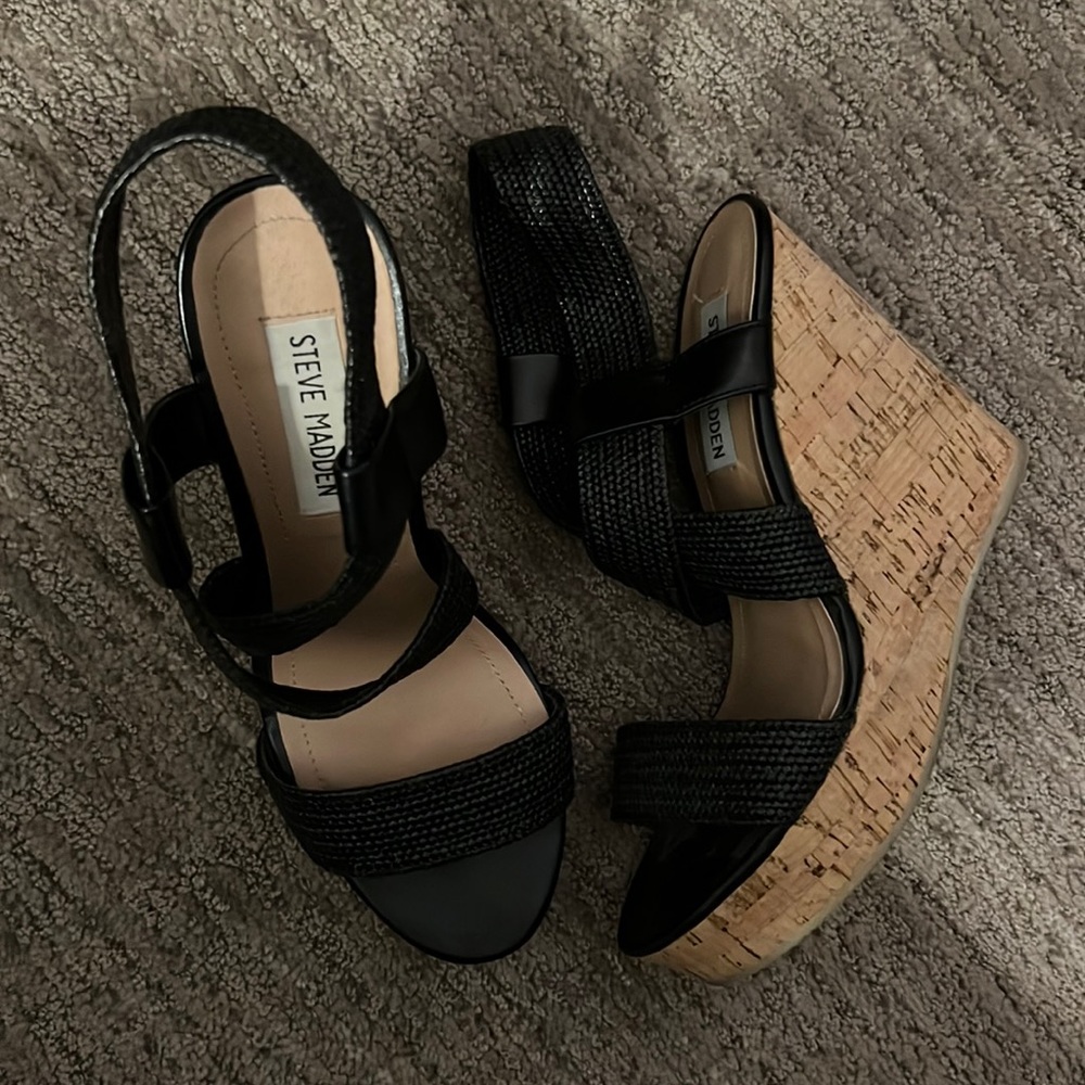 Steve Madden Wedges